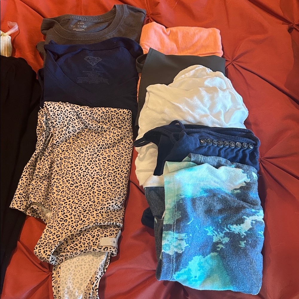 Women’s Bundle - Medium - image 4